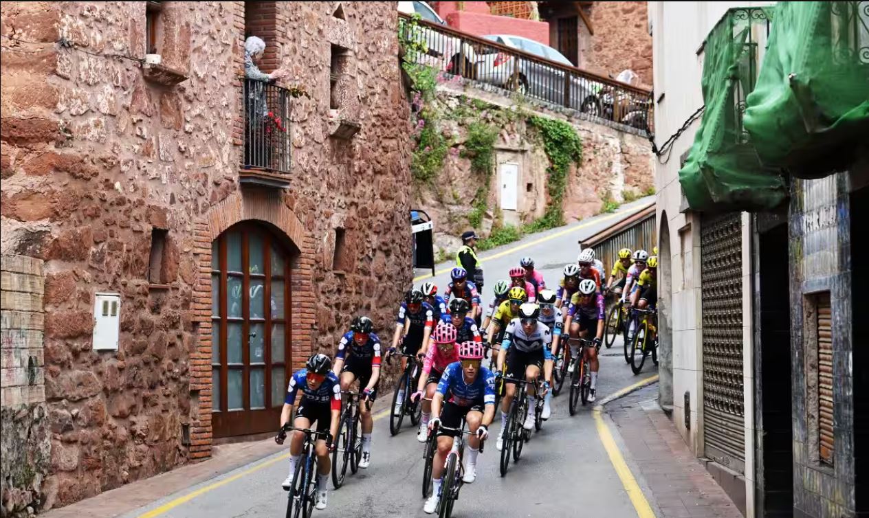 How to watch 2026 La Vuelta Femenina LIVE on SBS